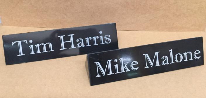 Engraved marble name bars look elegant on any desk or counter. 